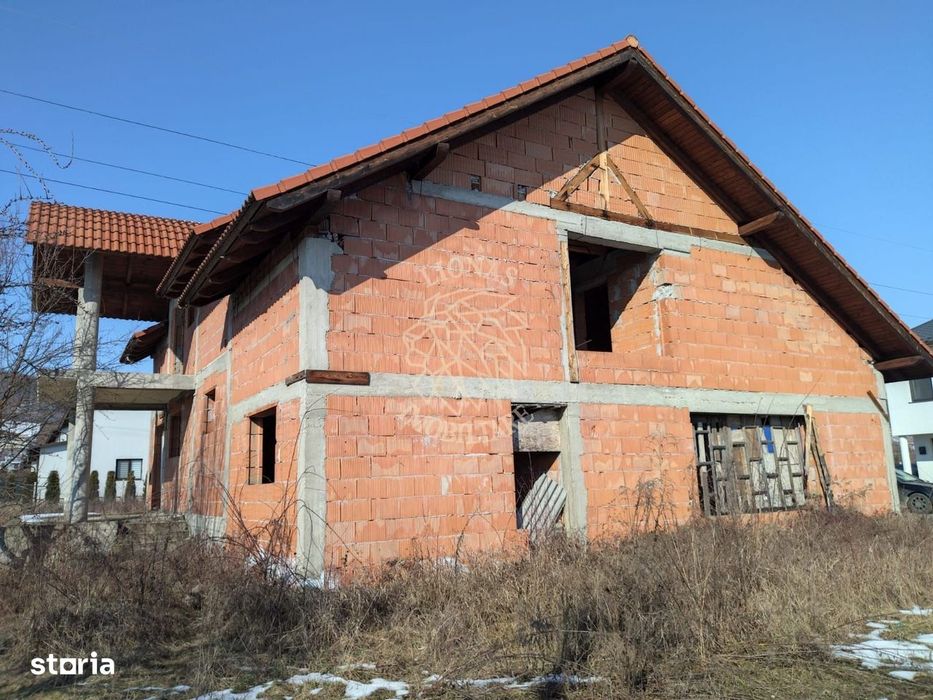Casa/ Vila la Rosu- 365mp-1000 mp teren- regim P+1- Zona Viisoara
