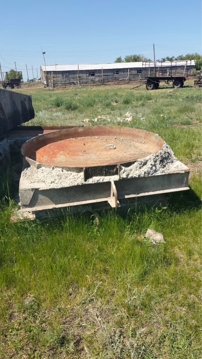 Продам металлоформы б/у ЖБИ
