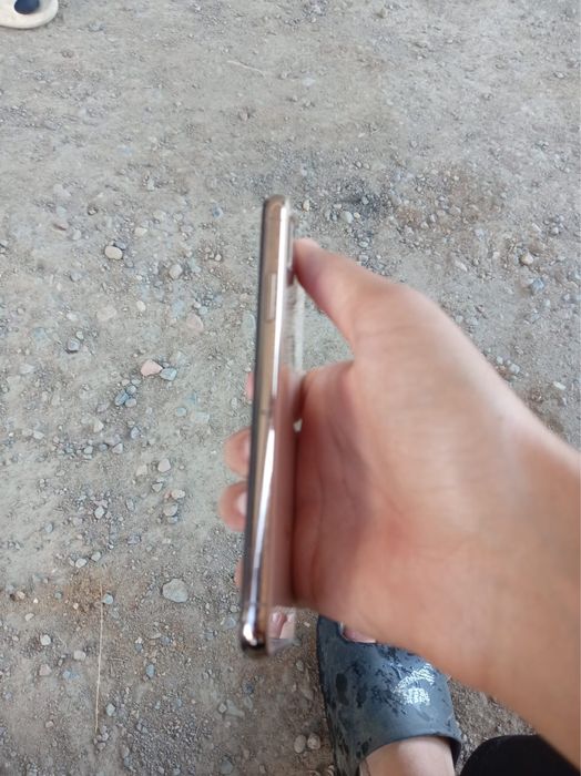 Продам айфон хс