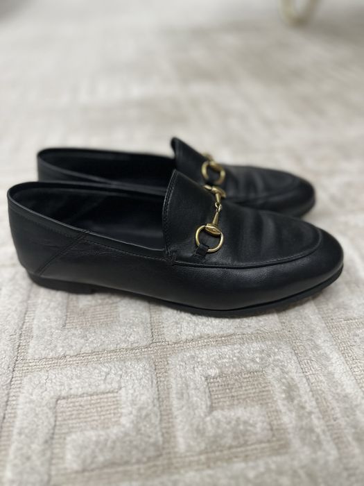 Продам лоферы черные