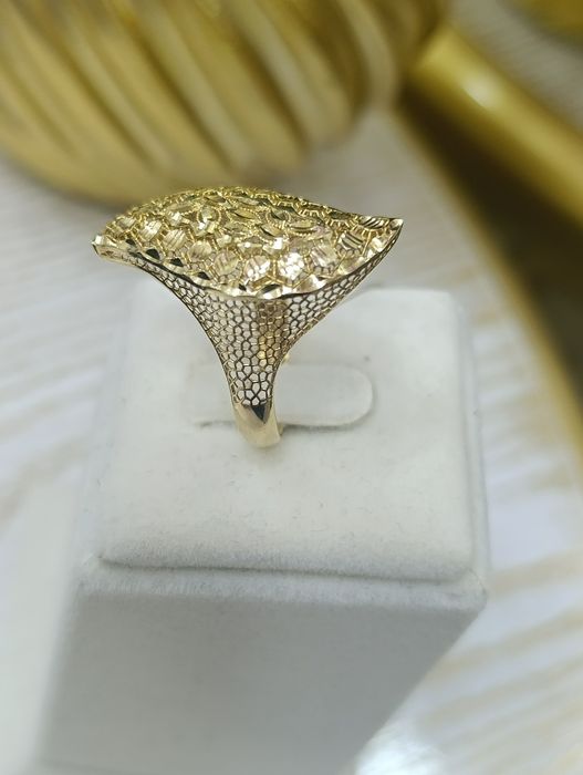 Тилла узук, золотая кольцо сарик тилла, проба 585, вес 2,51 гр