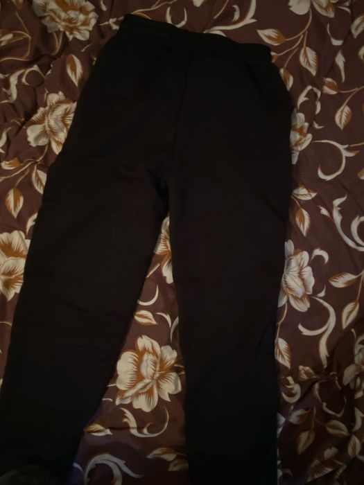 Pantaloni polo negriii