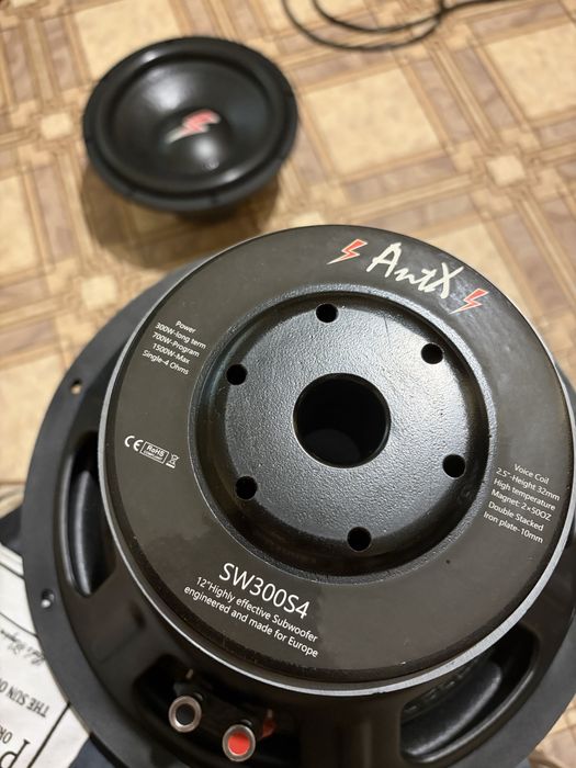 Продавам 2-ва ANTX SW300S4 субуфера