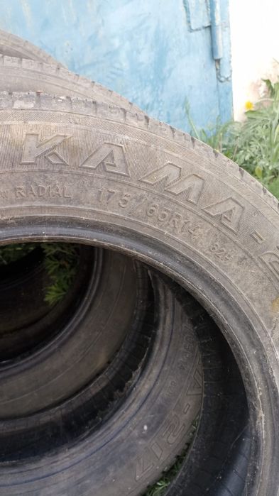 Продам резины недорого
