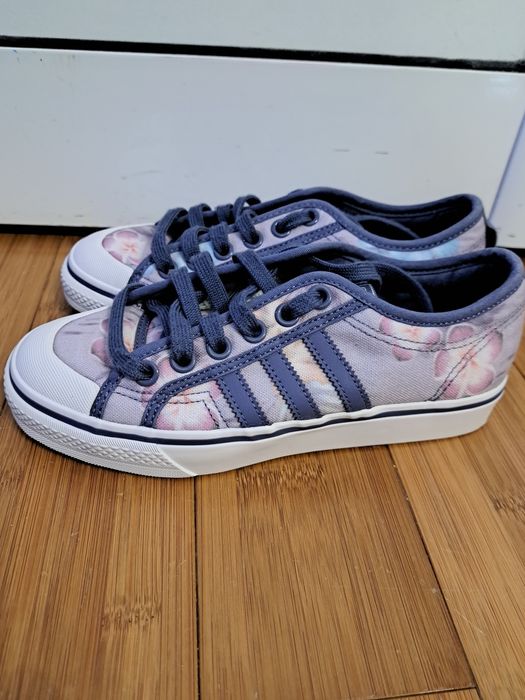 Adidas дамски маратонки