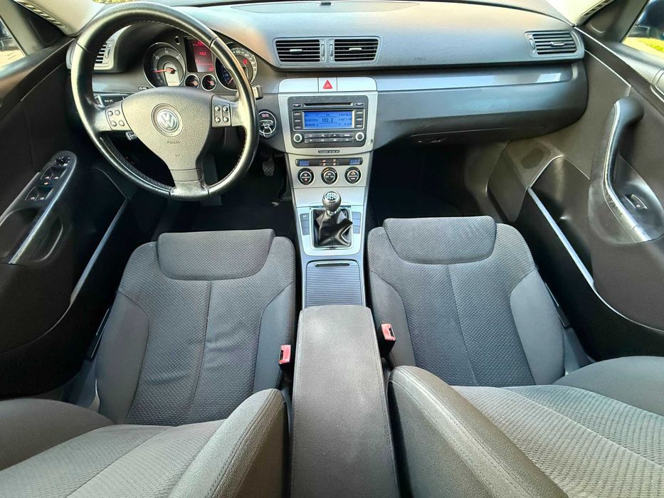 Volkswagen Passat B6 Berlina 1.9 Tdi-105 Cp Bkc fara DPF de fabrica/Recent adus/Kit Ambreiaj nou