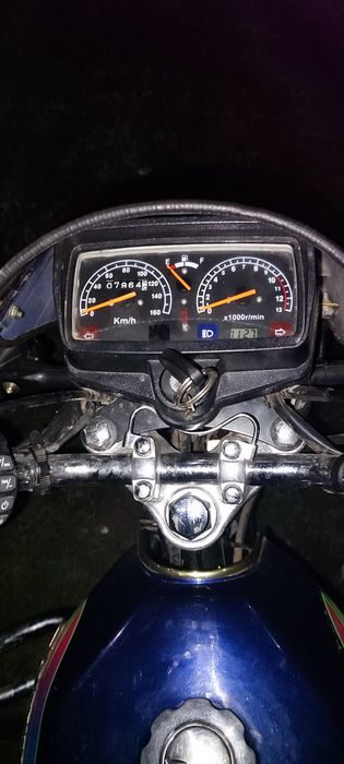 Продам мотоцикл 125 куб