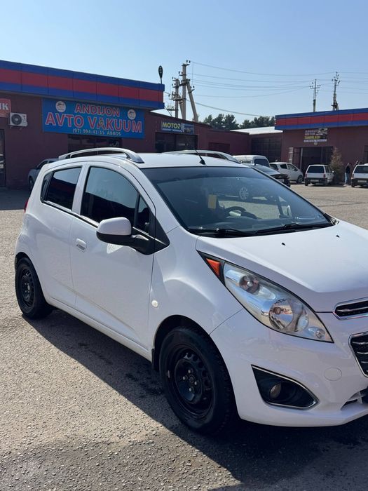 Продаётся спарк 2016