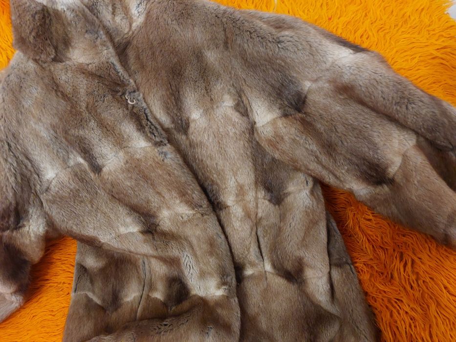 чисто ново палто от заек