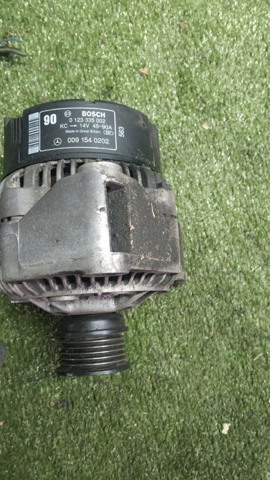 Генератор на Mercedes