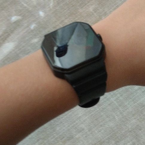 Наручные часы новые