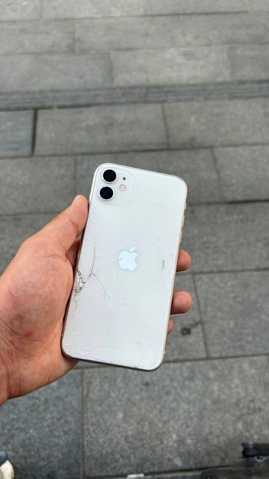 Iphone 11  128.