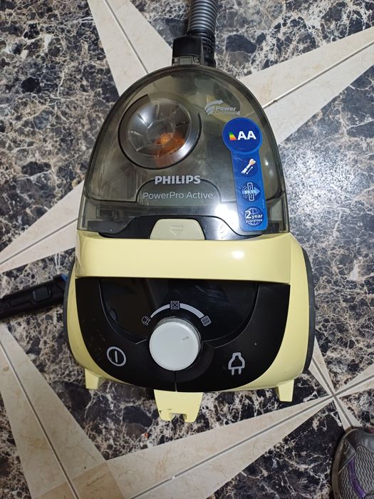 Aspirator Philips   nu trimit prin curier