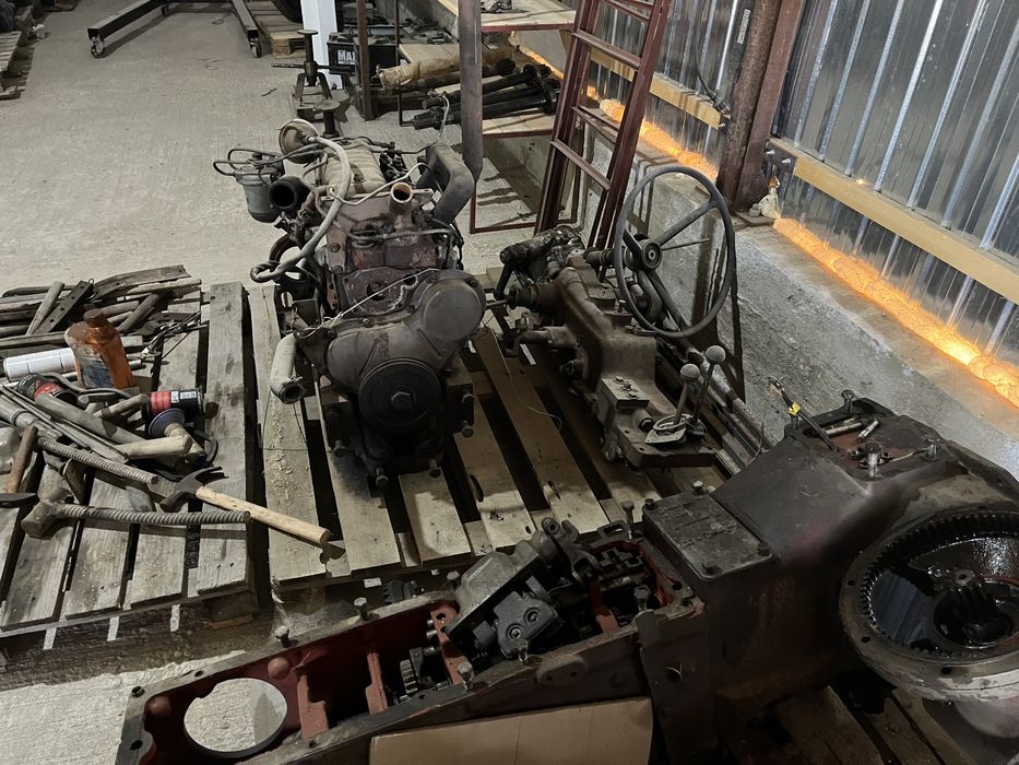 Piese pentruMassey ferguson 135