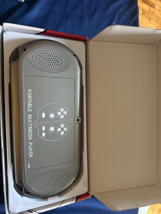 Конзолна игра с много игри от 90 те години