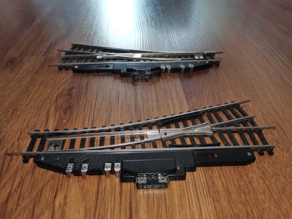 Trenulet locomotiva macaz incrucisare Piko (Fleischmann Roco Trix)