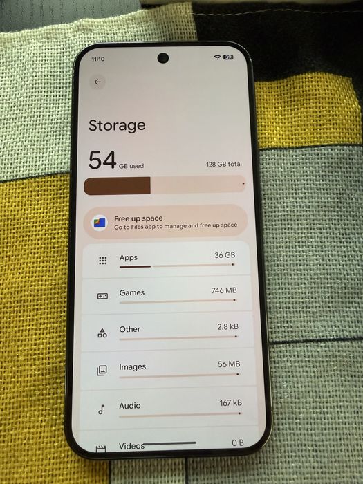 Google Pixel 9 Pro XL + Pixel Buds Pro слушалки