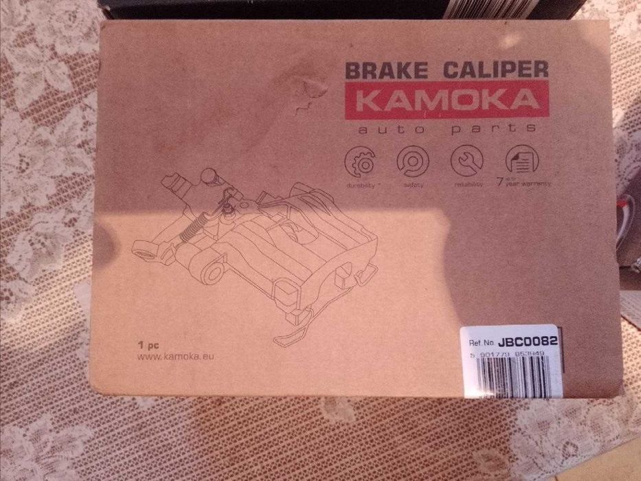 Предни спирачни апарати и накладки