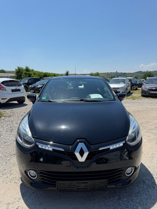 RENAULT Clio 2015