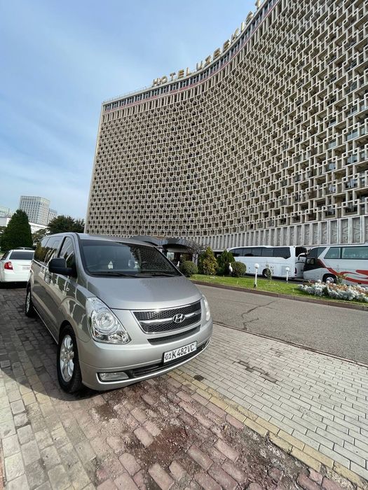 Hyundai Grand Starex 2012