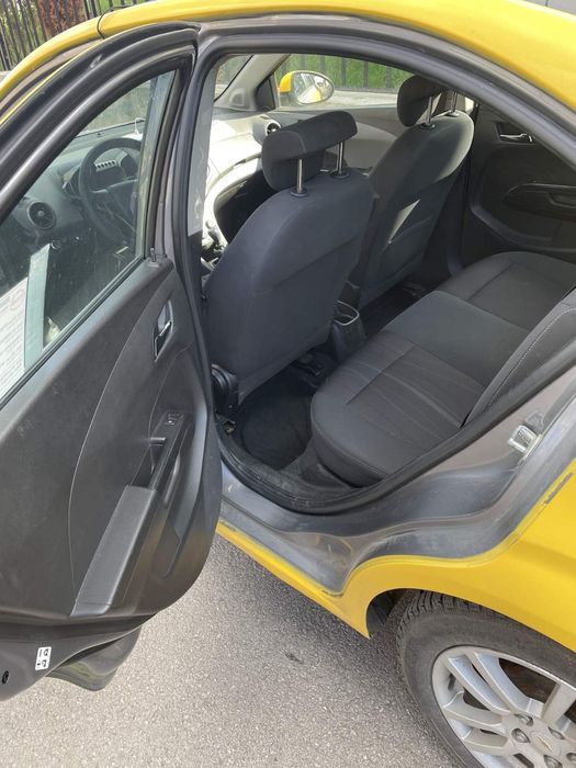 Шевролет Авео Т300 1.6 16V