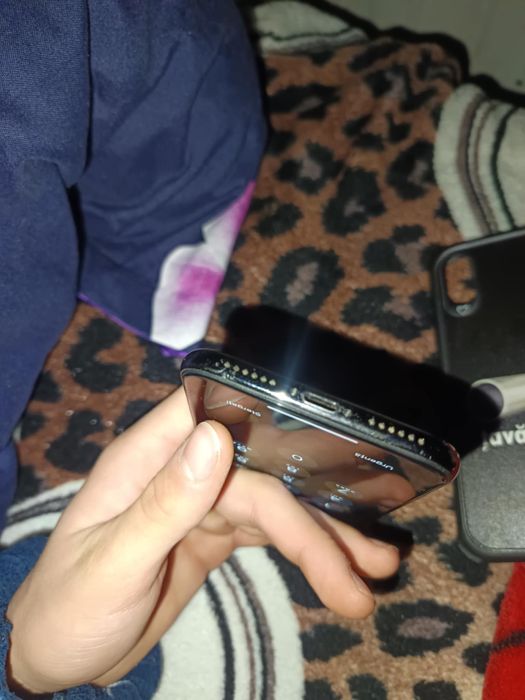 IPhone x si Redmi note 13 5G