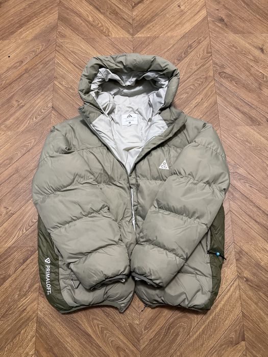 Пуховик Nike ACG