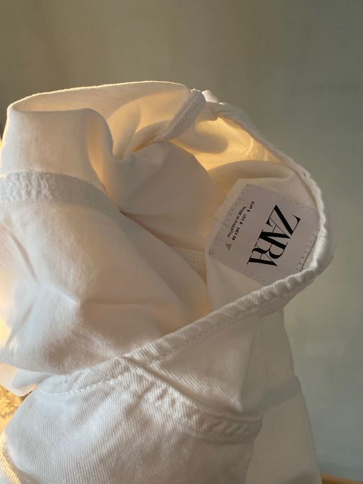 Дънкова рокля с гол гръб ZARA