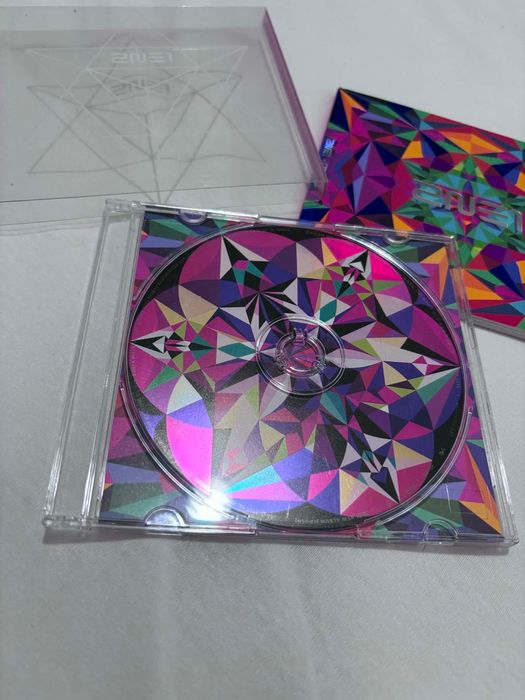 Kpop 2NE1 ‘Crush’ album