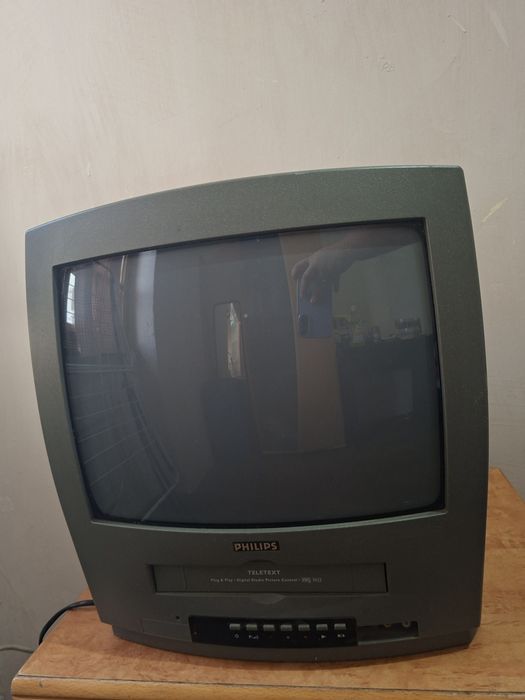 Televizor Philips Combi TV+VHS