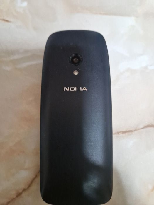 Samsung Galaxy A04S nou  + Nokia 1400 negru duos + Nokia alb