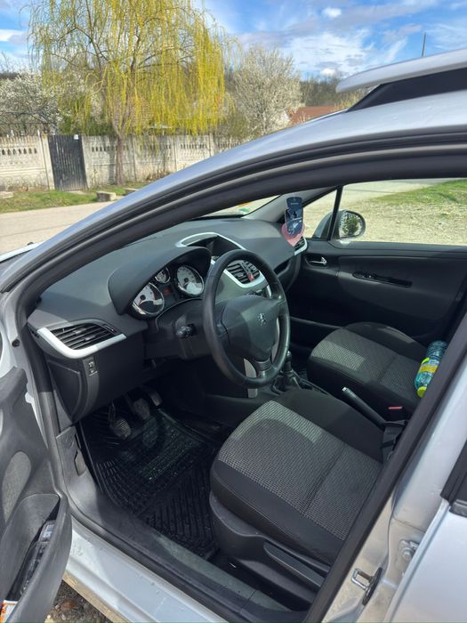 Vand Peugeot 207 sw,2011
