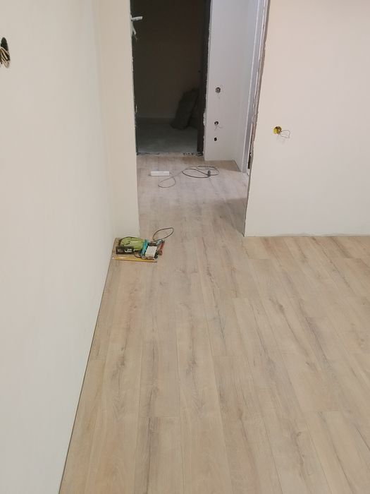 Укладка ламината