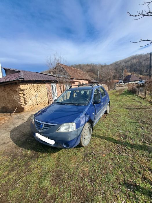 Vând Dacia Logan 1.4MPI