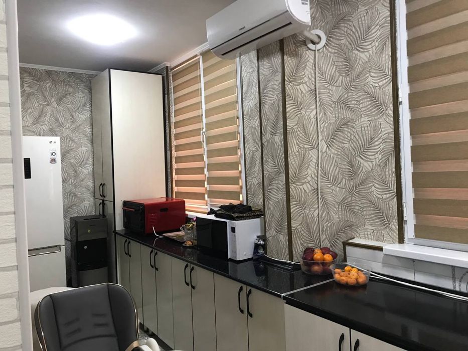 Продаю 4 ком 5 этаж