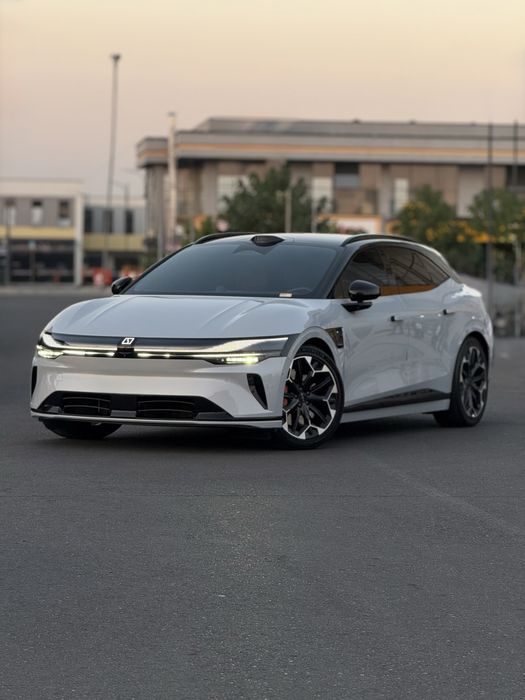 Zeekr 007 Gt full