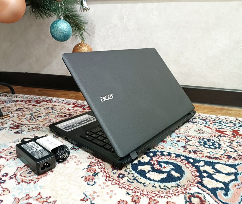 Ноутбук Acer, ДЁШЕВО Windows 10.