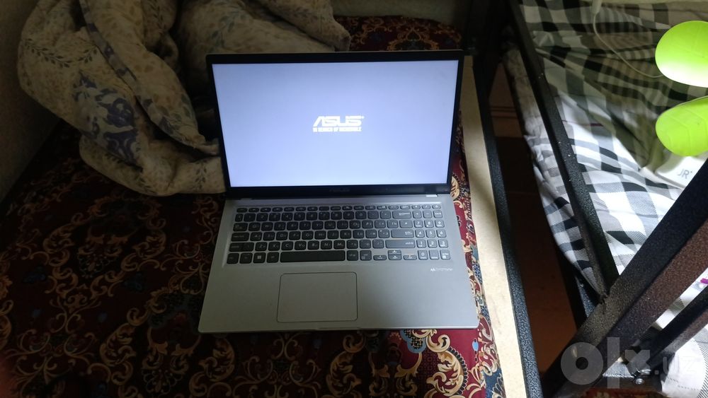 Noutbook Intel Core i3 ASUS X515 — sotiladi