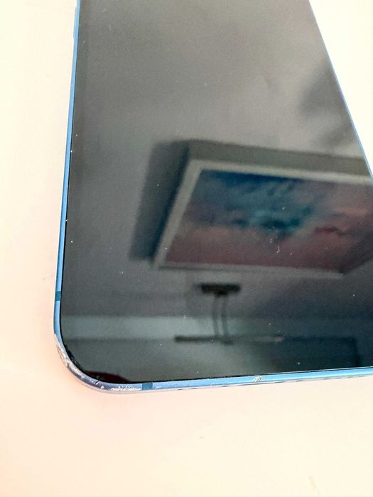 Vand IPhone 13 mini blue