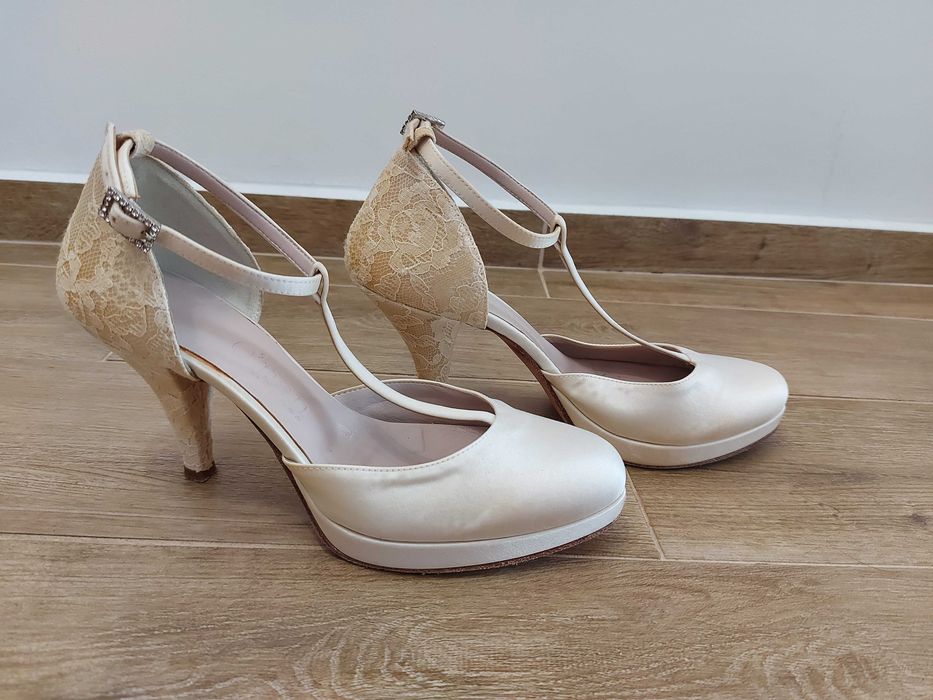 Официални булчински/абитуриентски обувки - 37 номер