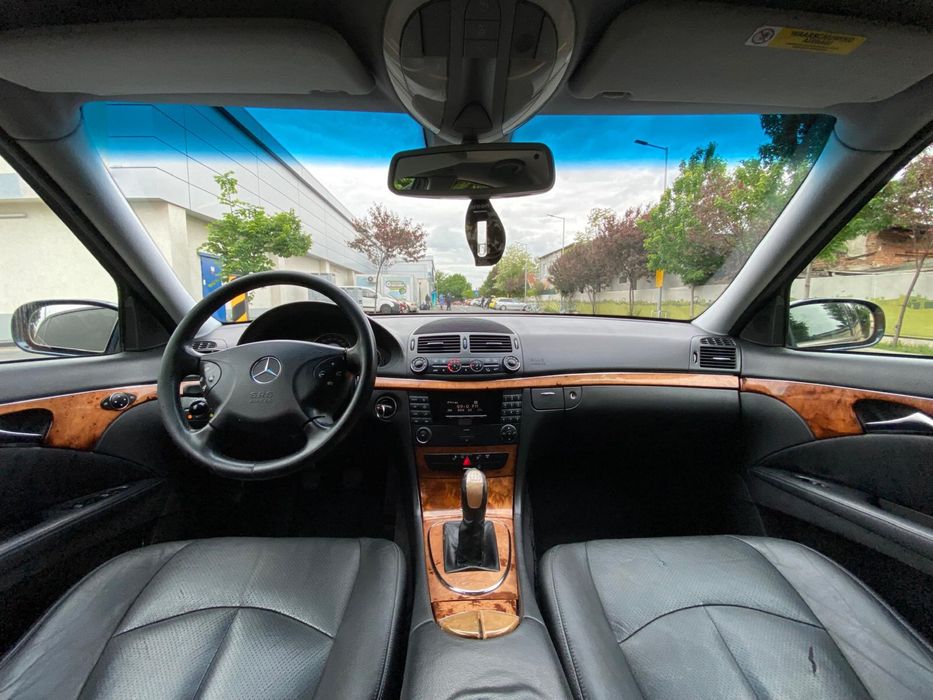 Mercedes-Benz E-Class E220 CDI an 2005 IN STARE  EXCELENTA IMPECABILA