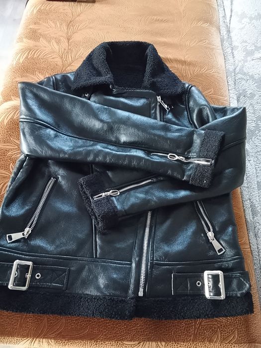 Продам сопиги женская.