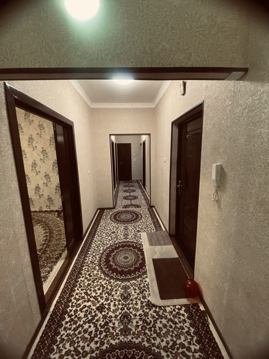 SERGELI YANGI HAYOT 10-xudud. 4 xonali. 104kvm 1-etaj sotiladi.