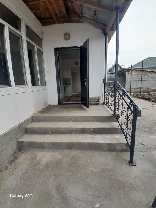 5 бөлмелі үй. Аксукентте навастройка