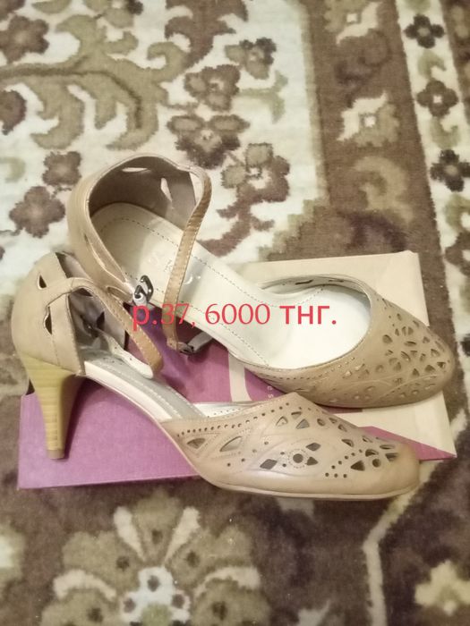 Женская обувь. Туфли, босоножки.