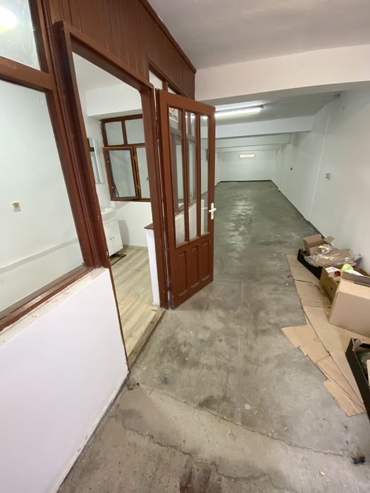 Inchiriez spatiu 80mp Uta