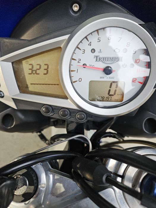 Triumph speed triple 2009