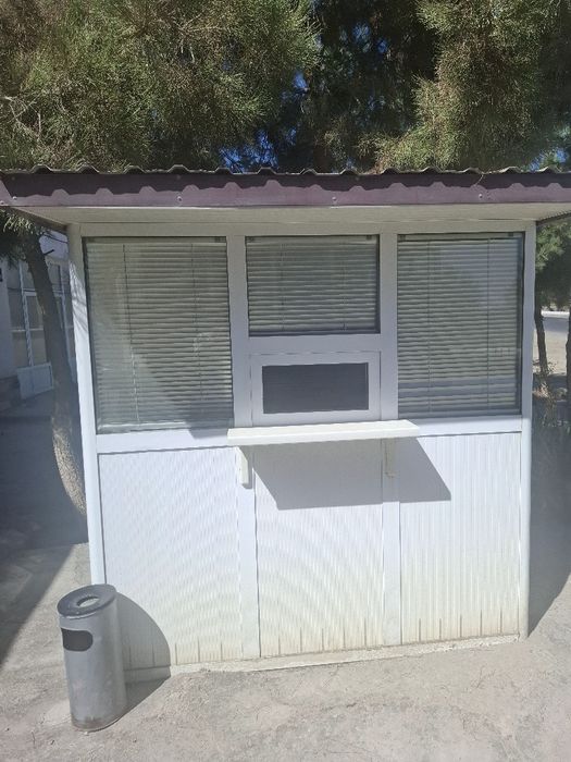 Butik sotiladi srochna