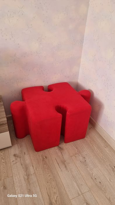 Продается мини диван пуфик