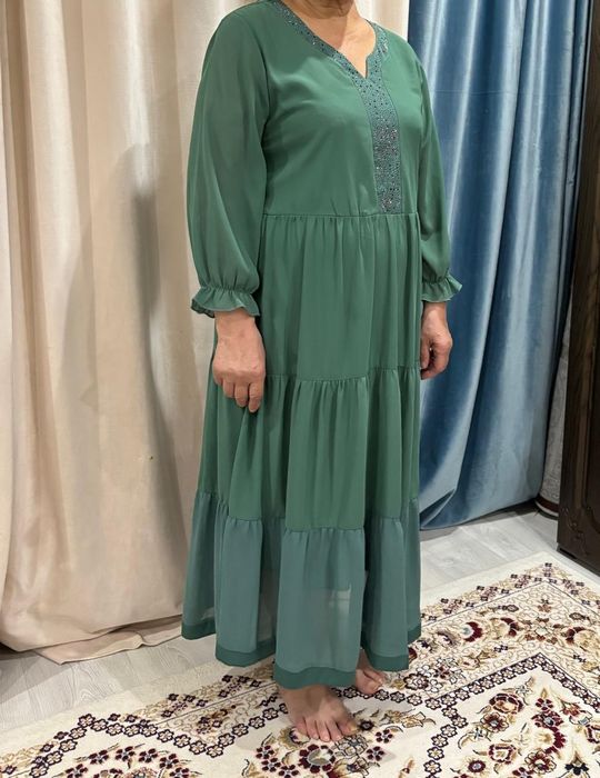 Продам вечерние платья